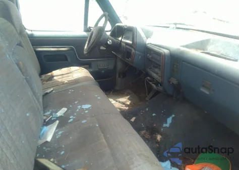 1988 Ford F150 z USA, uszkodzony, nr VIN 1FTDF15N2JNB47001